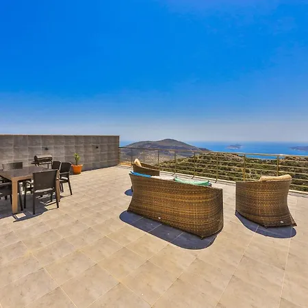 Mona Roza * Kalkan